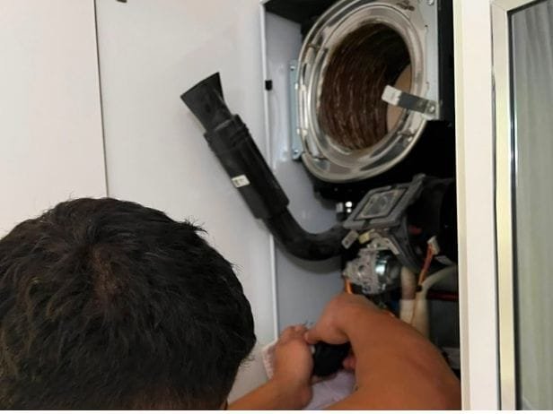 Çankaya kombi servisi ekibi tarafından kombi bakım, onarım ve arıza giderme hizmeti sunulmaktadır.