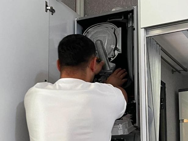 Keçiören kombi servisi tarafından sunulan kombi bakım, arıza tespiti ve tamir hizmeti.